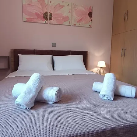 Διαμέρισμα Gk *